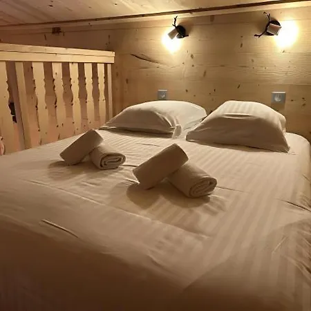 Des Belles Roches, 14 Pers, Garden, Sauna ラ・ブレス