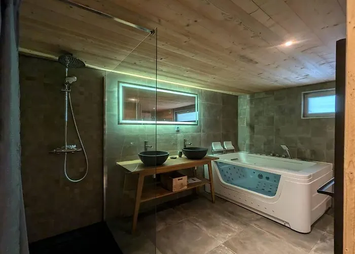 샬레 Des Belles Roches, 14 Pers, Garden, Sauna *